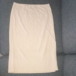 Cream loose fitting skirt